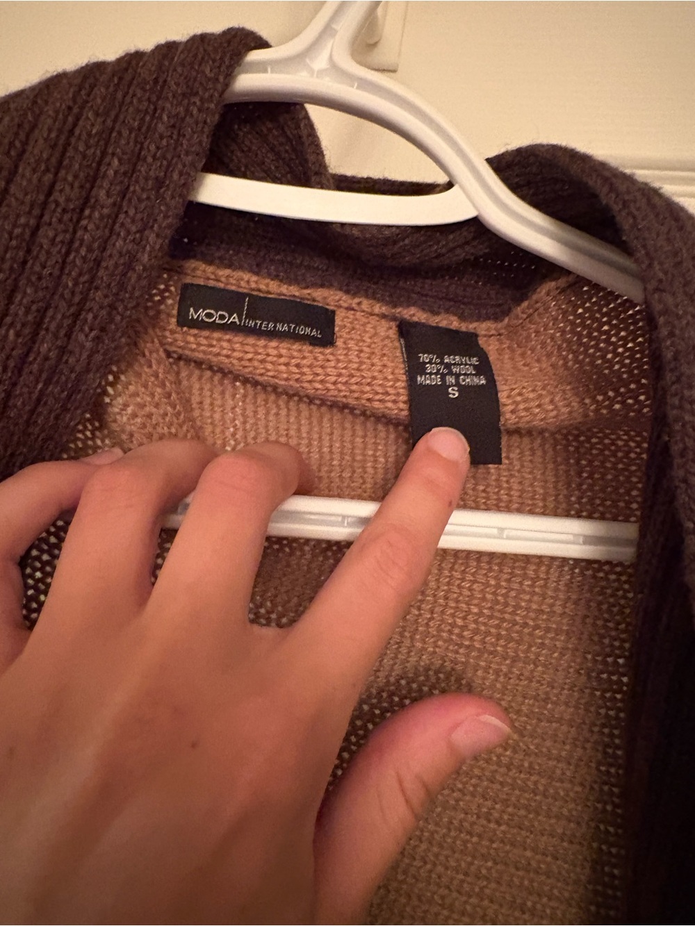 Moda International Two-Tone Brown/Tan Ribbed Open Cardigan